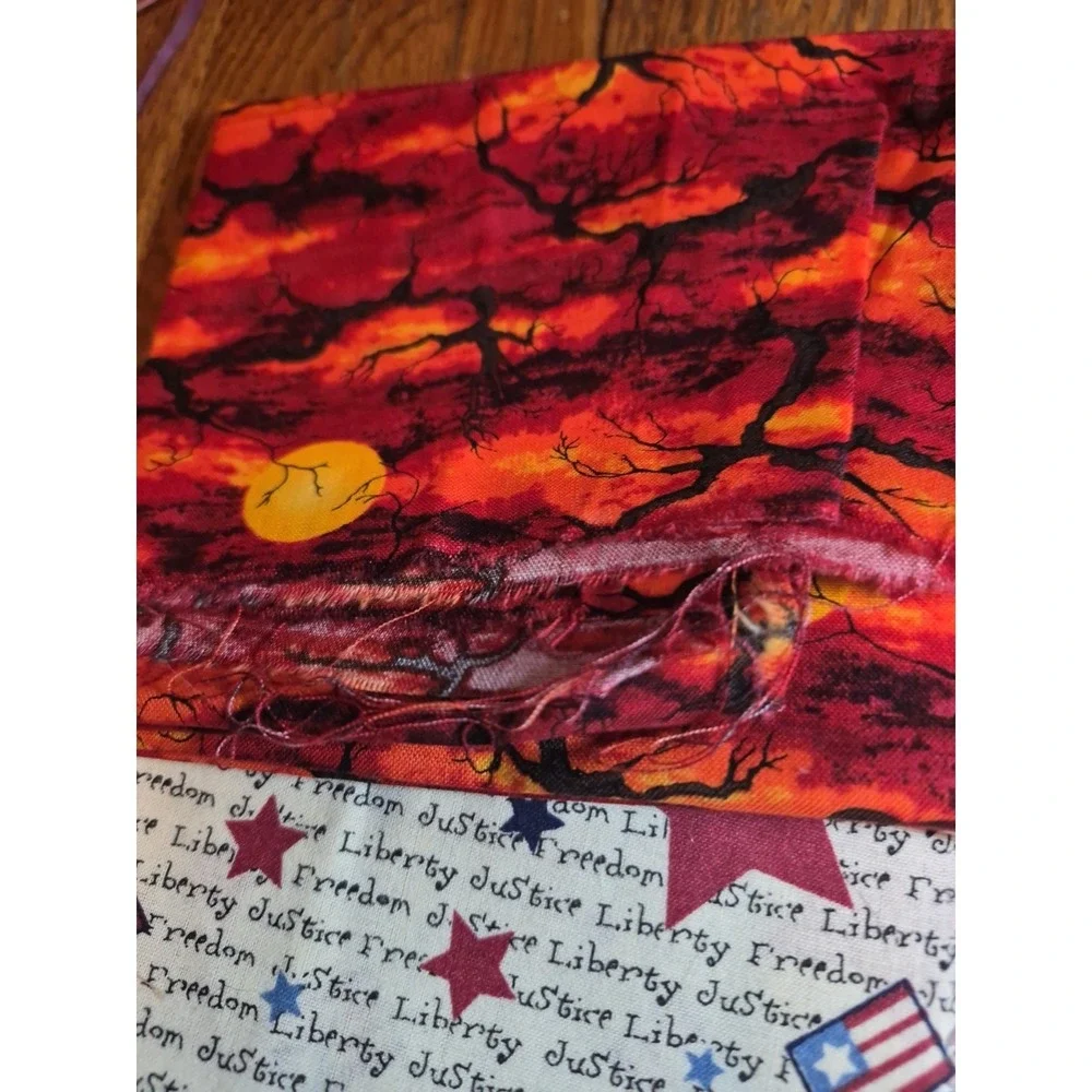 6 Pieces Of Fabric For Quilting And Crafts Various Sizes And Colors